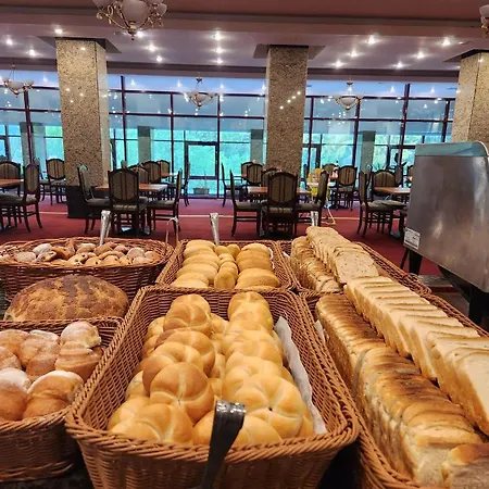 Piatra Mare 4* פויאנה ברשוב